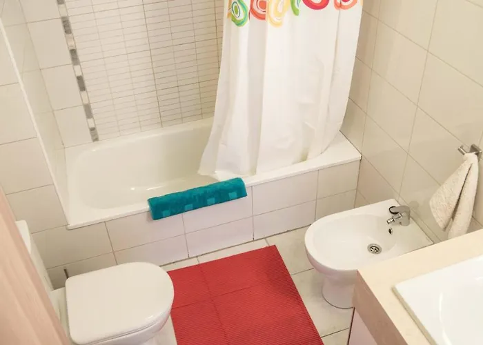 Townhouse Oasis Fanabe With 3 Bedrooms And Ac, Mir150 아데제