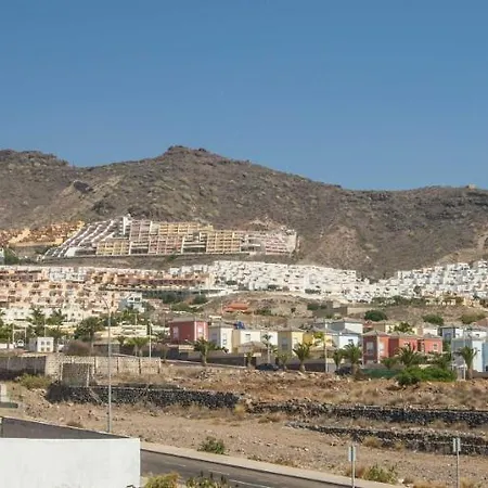 Apartment Townhouse Oasis Fanabe With 3 Bedrooms And Ac, Mir150